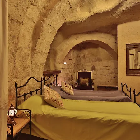 Lamihan Cave 4*