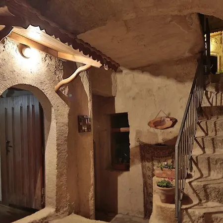 Hotel Lamihan Cave