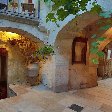 Lamihan Cave Ortahisar